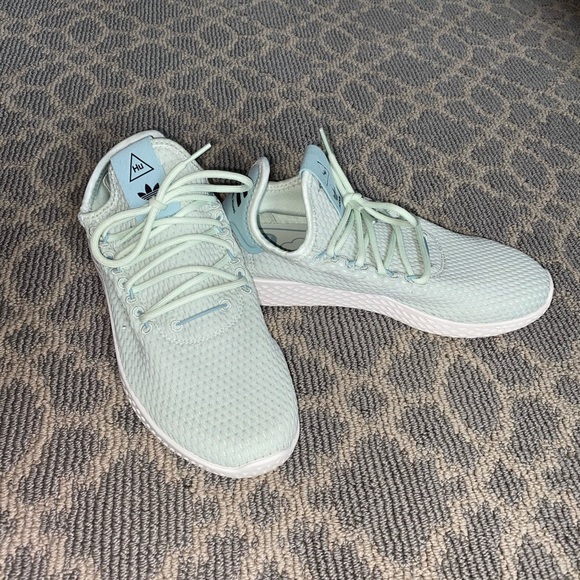 adidas Other - Adidas x Pharrell Williams Tennis Hu M 7 | W 8.5